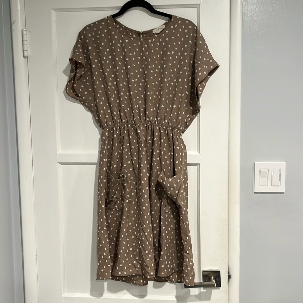 Betsey’s Boutique- cheetah pocket dress - taupe - size L